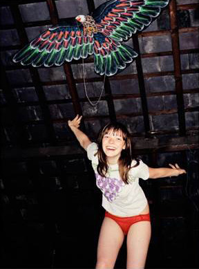 21世紀ガーリーフォトの旗手ヴァレリー・フィリップス初の公式作品集【ShelfオススメBOOK】