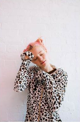 21世紀ガーリーフォトの旗手ヴァレリー・フィリップス初の公式作品集【ShelfオススメBOOK】