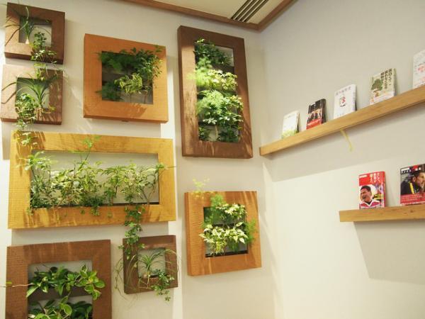 三越伊勢丹が南青山に1000冊の本に囲まれた会員制サロンを新規オープン。限定セミナーやワークショップも開催