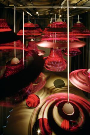 スイスの建築デザイン事務所アトリエ・オイによる都内初個展が六本木で開催