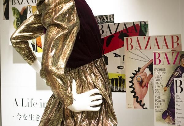 新宿伊勢丹で「A Life in Fashion ―今を生きる女性たちへ― by EVA supported by Harper&apos;s BAZAAR」開催中