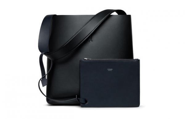 アクネ ストゥディオズ、“着物の帯揚げ”からインスパイアされた新作バッグ「Musubi bag」を発表