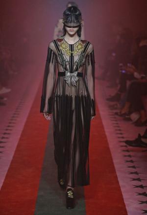 グッチが導く空想的な甘い夢【17SSウィメンズ】