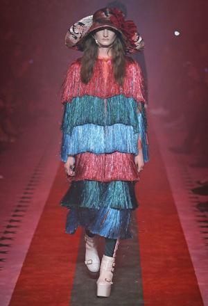 グッチが導く空想的な甘い夢【17SSウィメンズ】