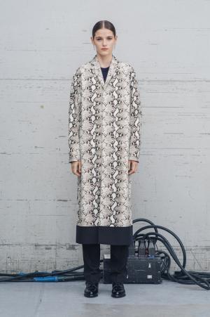 【ルック】ハイク17SSコレクション