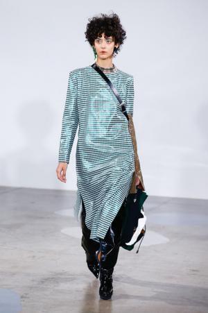 【ルック】トーガ17SSウィメンズコレクション