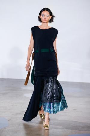 【ルック】トーガ17SSウィメンズコレクション