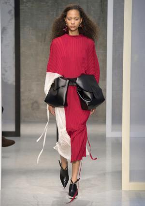 【ルック】マルニ17SSウィメンズコレクション