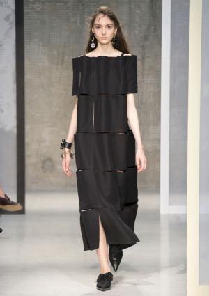 【ルック】マルニ17SSウィメンズコレクション