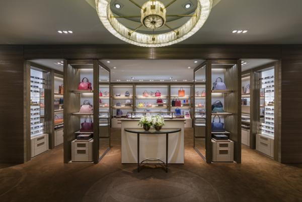 カルティエが銀座に旗艦店をオープン！宮沢りえがハイジュエリーを纏い登壇