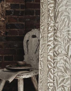 ウィリアム・モリスのデザインが新作として甦る。モリス没後120年を記念した特別展が代官山で開催