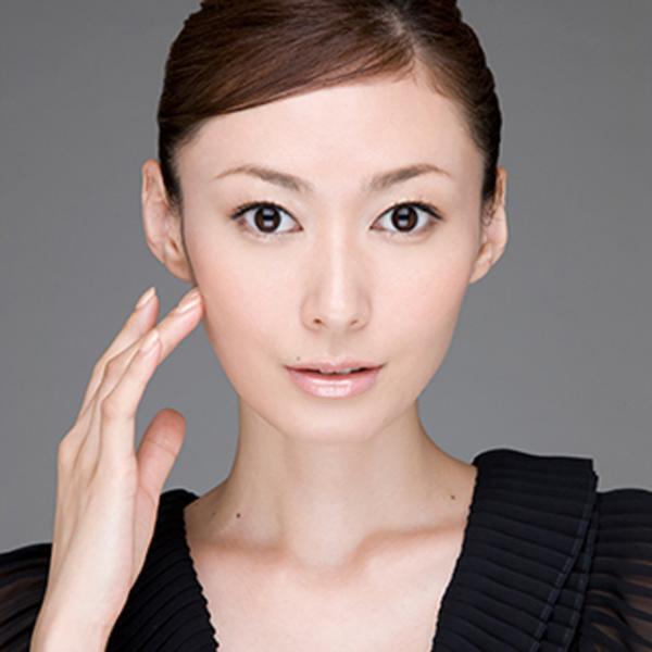 フルラのアートチャリティプロジェクト。ローラ、ニコライ・バーグマンなどとコラボした世界に一点だけのバッグ登場！寄付金で原美術館が限定無料開館