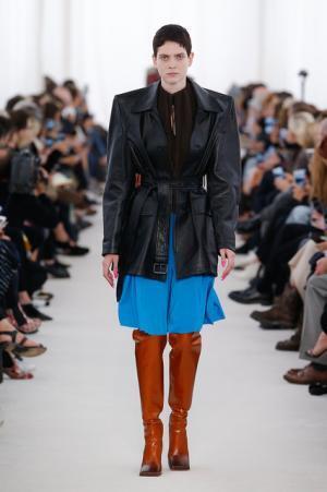 【ルック】バレンシアガ17SSウィメンズコレクション