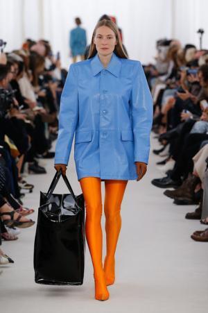 【ルック】バレンシアガ17SSウィメンズコレクション