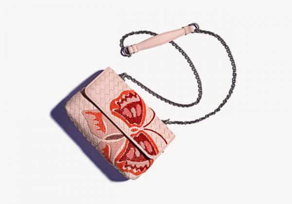 ボッテガ・ヴェネタ創業50周年、日本初の限定カプセルコレクション登場。新宿伊勢丹ポップアップで先行発売