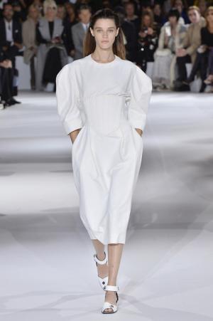 【ルック】ステラ マッカートニー17SSコレクション