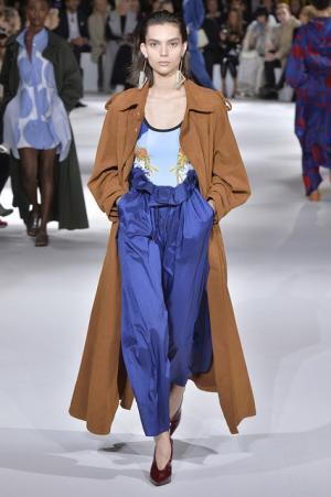 【ルック】ステラ マッカートニー17SSコレクション