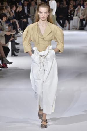 【ルック】ステラ マッカートニー17SSコレクション