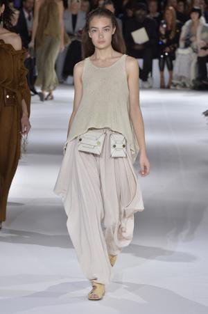 【ルック】ステラ マッカートニー17SSコレクション