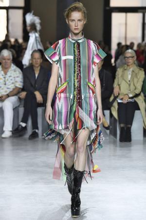 【ルック】sacai17SSウィメンズコレクション