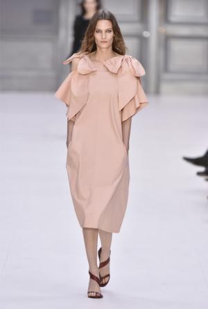 【ルック】クロエ17SSコレクション