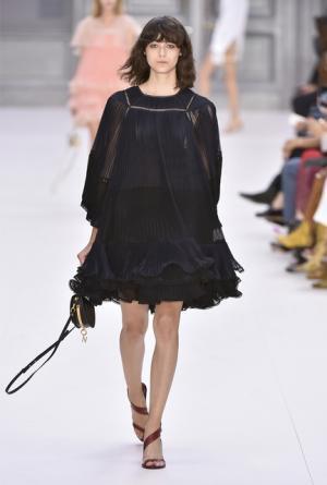 【ルック】クロエ17SSコレクション