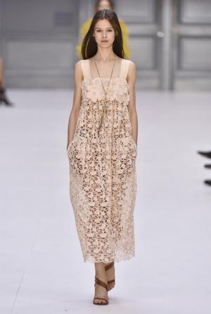 【ルック】クロエ17SSコレクション