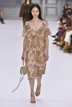 【ルック】クロエ17SSコレクション