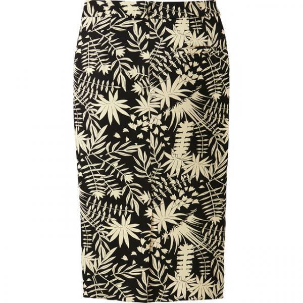 ユニクロ×カリーヌ・ロワトフェルド、2016秋冬は“働く女性”を美しく魅せるためのワードローブ