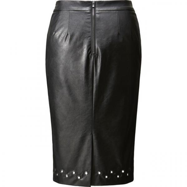 ユニクロ×カリーヌ・ロワトフェルド、2016秋冬は“働く女性”を美しく魅せるためのワードローブ