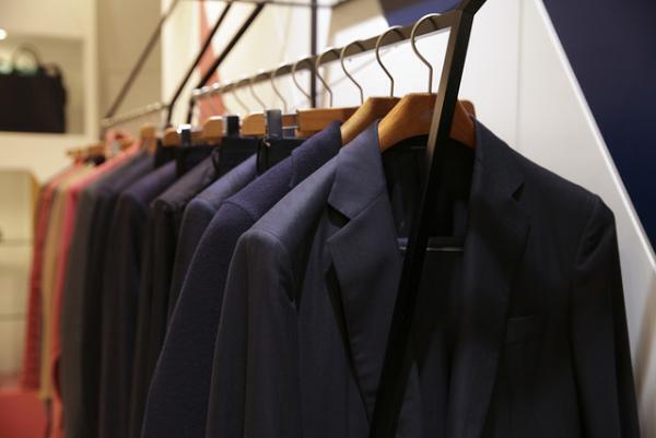 エルメスが街に飛び出す！伊勢丹メンズに“知的な都市生活者”のための期間限定ブティックをオープン