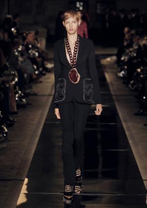 【ルック】ジバンシィ17SSウィメンズコレクション