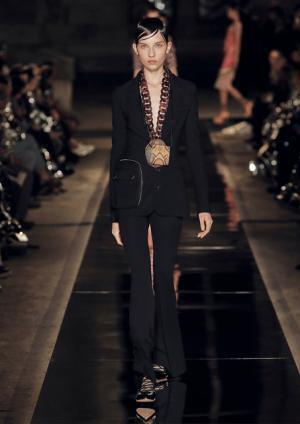 【ルック】ジバンシィ17SSウィメンズコレクション