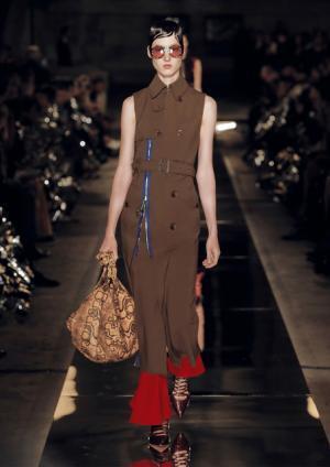 【ルック】ジバンシィ17SSウィメンズコレクション