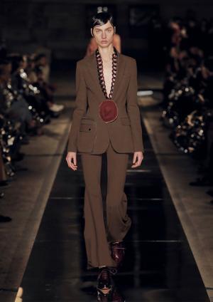 【ルック】ジバンシィ17SSウィメンズコレクション