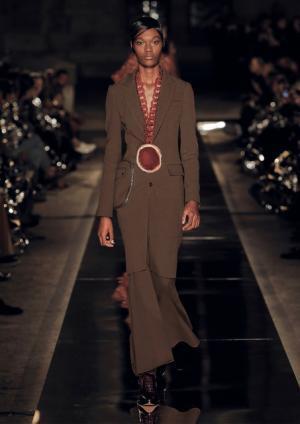 【ルック】ジバンシィ17SSウィメンズコレクション