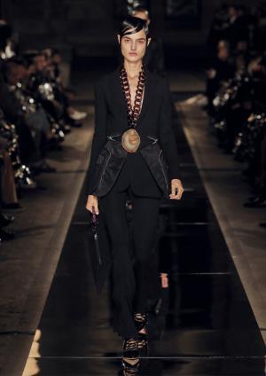 【ルック】ジバンシィ17SSウィメンズコレクション