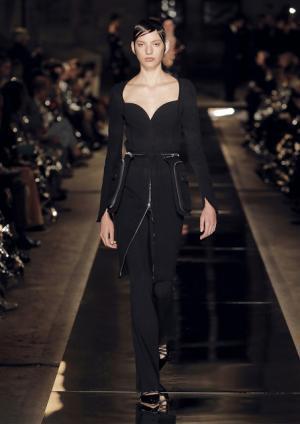 【ルック】ジバンシィ17SSウィメンズコレクション