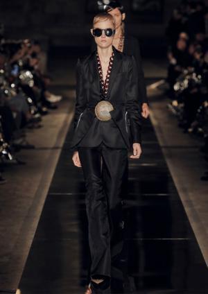 【ルック】ジバンシィ17SSウィメンズコレクション