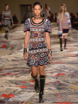 【ルック】アレキサンダー・マックイーン17SSウィメンズコレクション