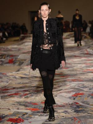 【ルック】アレキサンダー・マックイーン17SSウィメンズコレクション