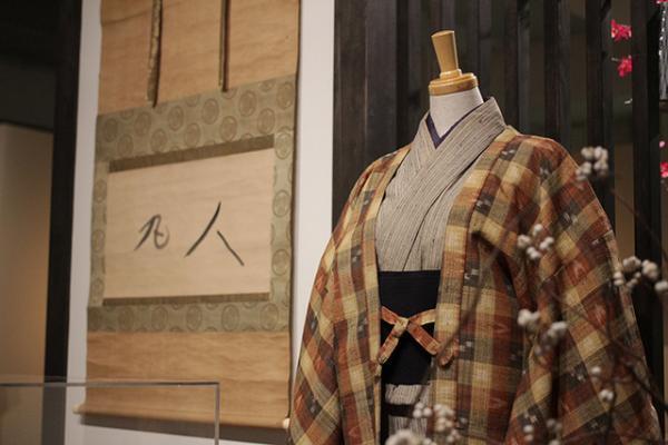 白洲正子が生涯愛した着物や和装小物、器を展示する特別展「白洲正子ときもの」が松屋銀座で開催