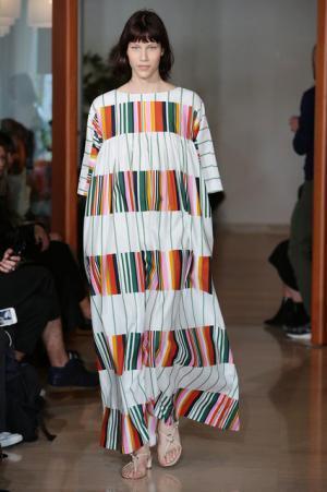 マリメッコ、時代を超越する“本当に良いデザイン”を提唱【17SSウィメンズ】