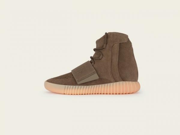アディダス オリジナルス バイ カニエ・ウエスト「YEEZY BOOST 750」に新色ライトブラウン登場！