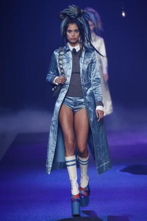 【ルック】マーク ジェイコブス17SSウィメンズコレクション