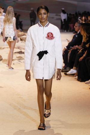 【ルック】モンクレール ガム・ルージュ17SSコレクション