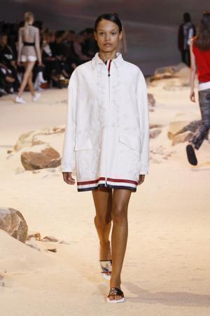 【ルック】モンクレール ガム・ルージュ17SSコレクション