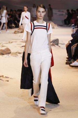 【ルック】モンクレール ガム・ルージュ17SSコレクション