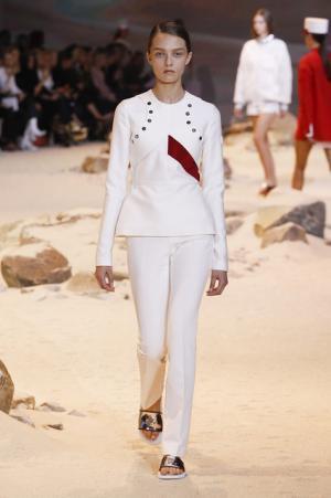 【ルック】モンクレール ガム・ルージュ17SSコレクション