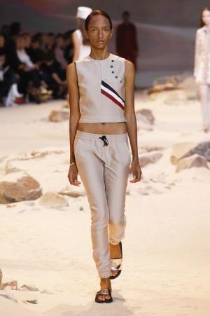 【ルック】モンクレール ガム・ルージュ17SSコレクション